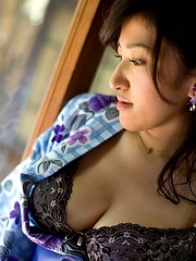 Ruru Asian teen model in kimono poses for pictures